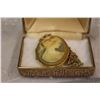 Image 2 : Vintage Cameo Locket
