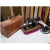 Image 3 : Necchi Sewing Machine With Case