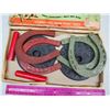 Image 2 : Davy Crockett Rubber Horseshoe Set