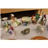 Image 3 : Lot of Vintage Figures and Decor