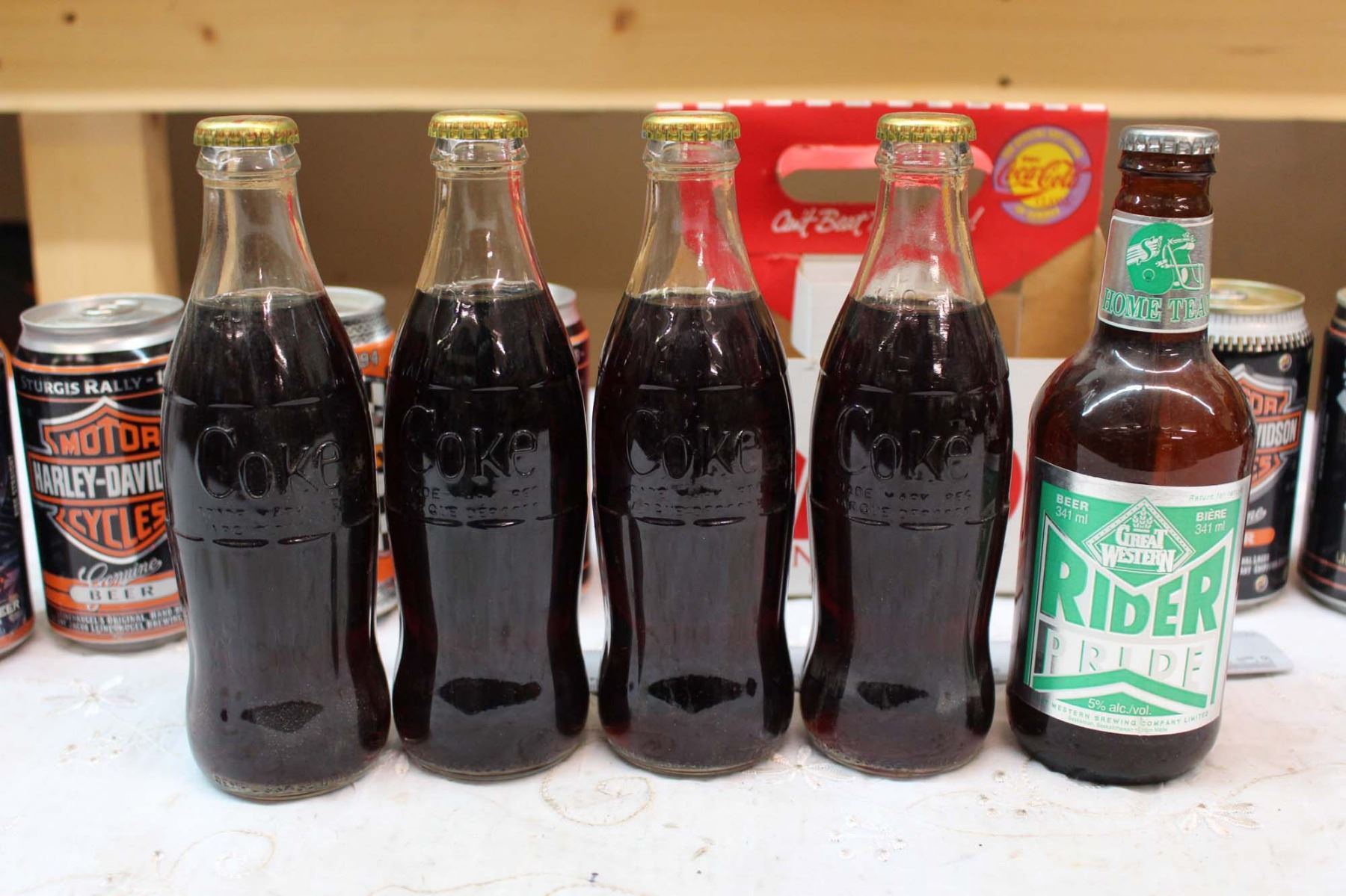 lot of unopened collectors harley davidson sturgis beer cans 8 great western rider pride beer bot