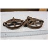 Image 3 : Small Vintage Metal Pulleys (2)