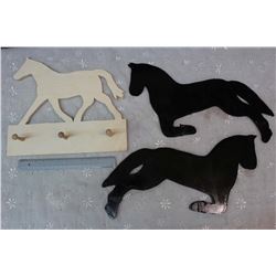 Wooden Horse Hanger & Silhouettes