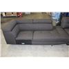 Image 1 : 2 PIECE MISMATCHED GREY SECTIONAL