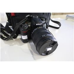 NIKON D7000 CAMERA WITH CASE