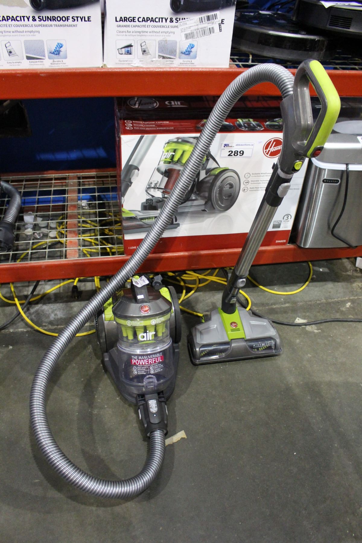HOOVER AIR MULTICYCLONIC CANISTER VACUUM