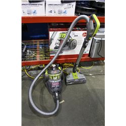 HOOVER AIR MULTI-CYCLONIC CANISTER VACUUM