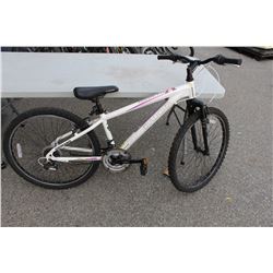 ORBITA WHITE WOMENS MOUNTAIN BIKE