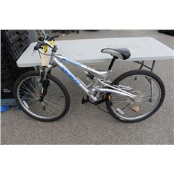 NAKAMURA SILVER  WOMENS  MOUNTAIN BIKE