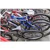 Image 2 : 4 MOUNTAIN BIKES