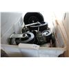 Image 1 : TOTE OF HARD WHEELS