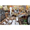 Image 1 : BOX OF RUSTIC VILLAGES AND METAL ART