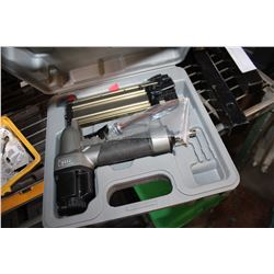 NEW CASED ROK STAPLER