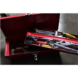 RED MASTERCRAFT TOOLBOX WITH CONTENTS