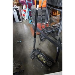 THREE TON FLOOR JACK