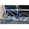 Image 1 : BLUE TECH PRO BIKE