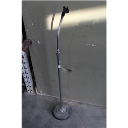 MIC STAND WITH FLEXIBLE NECK