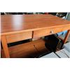 Image 1 : ONE DRAWER MODERN MAPLE DESK