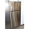 Image 1 : FRIGIDAIRE STAINLESS FRIDGE 18 CUBIC FEET WORKING