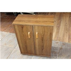 OAK MOVIECABINET