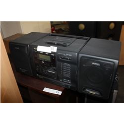 SONY CFD600 MEGA BASS STEREO