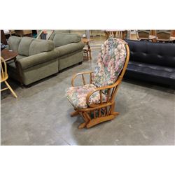 OAK FRAMED PALETFORM ROCKER