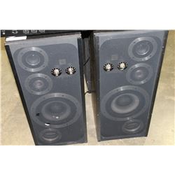 PAIR OF VANGUARD FLOOR SPEAKERS