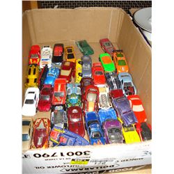BOX OF TOY CARS AND HOTWHEELS