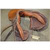 Image 2 : SADDLE WITH STIRRUPS
