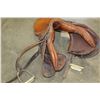 Image 3 : SADDLE WITH STIRRUPS