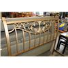 Image 3 : METAL QUEENSIZE BEDFRAME