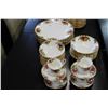 Image 3 : LOT OF ROYAL ALBERT OLD COUNTRY ROSES PLACE SETTINGS