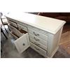 Image 3 : VAUGHAN FURNITURE CO 9 DRAWER DRESSER