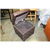 Image 2 : TINY STORAGE OTTOMAN