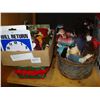 Image 1 : CLOWNS AND TWO BOXES OF COLLECTIBLES