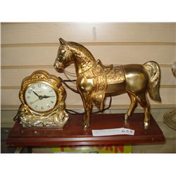 VINTAGE UNITED HORSE FIGURE CLOCK