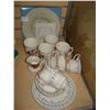 Image 1 : LOT OF ROYAL ALBERT MEMORY LANE AND OTHE CHINA