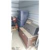 Image 3 : LEGAL SELF STORAGE LOCKER 5x10 UNIT #71