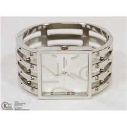 PERSONA CUFF WATCH