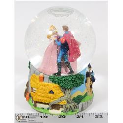 DISNEY SLEEPING BEAUTY WALTZ MUSICAL SNOW