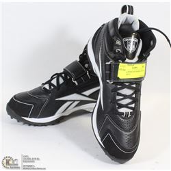 REEBOK SPORT RUNNERS NEW WITH TAGS SIZE 9.