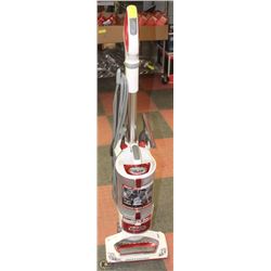 SHARK ROTATOR UPRIGHT VACUUM
