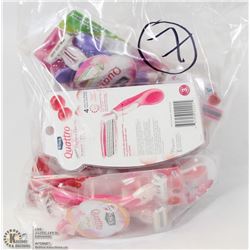 LOT OF 7 SCHICK QUATTRO RAZORS FOR WOMEN