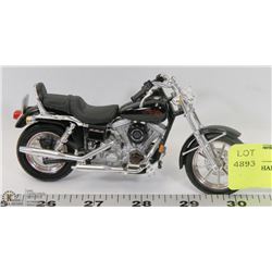 DIE CAST HARLEY DAVIDSON.