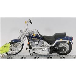 DIE CAST HARLEY DAVIDSON.