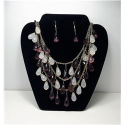 18 - TRIPLE STRAND  20MM SWAROVSKI