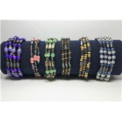 21 - LOT OF 6 MAGNETIC BRACELETS OR