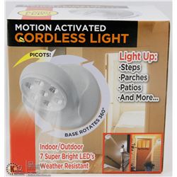 NEW MOTION ACTIVATED CORDLESS LIGHT