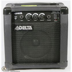 GUITAR AMP DELTA 20 WATT.
