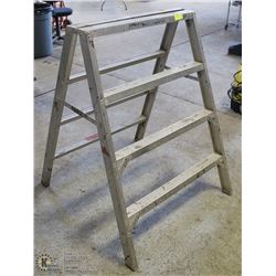 PROFESSIONAL 4-STEP ALUMINUM DRYWALL